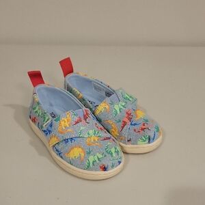 TOMS Kids Dinosaur Print Slip-On Shoes